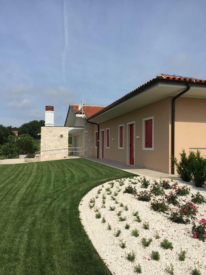 Villa Gio Пула Екстериор снимка